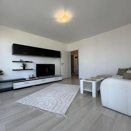 Апартаменты View *